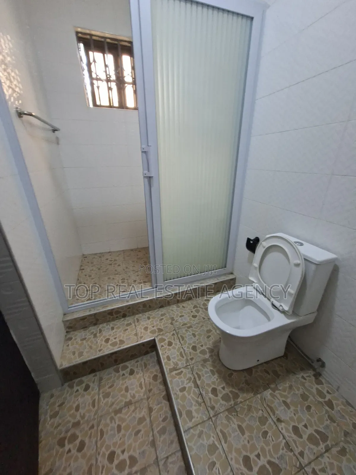 3bdrm Apartment in Pillar 2,, Ga East Municipal for rent