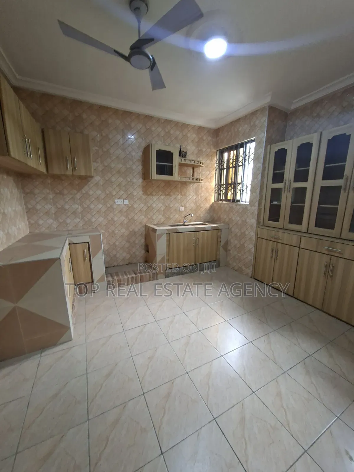 3bdrm Apartment in Pillar 2,, Ga East Municipal for rent