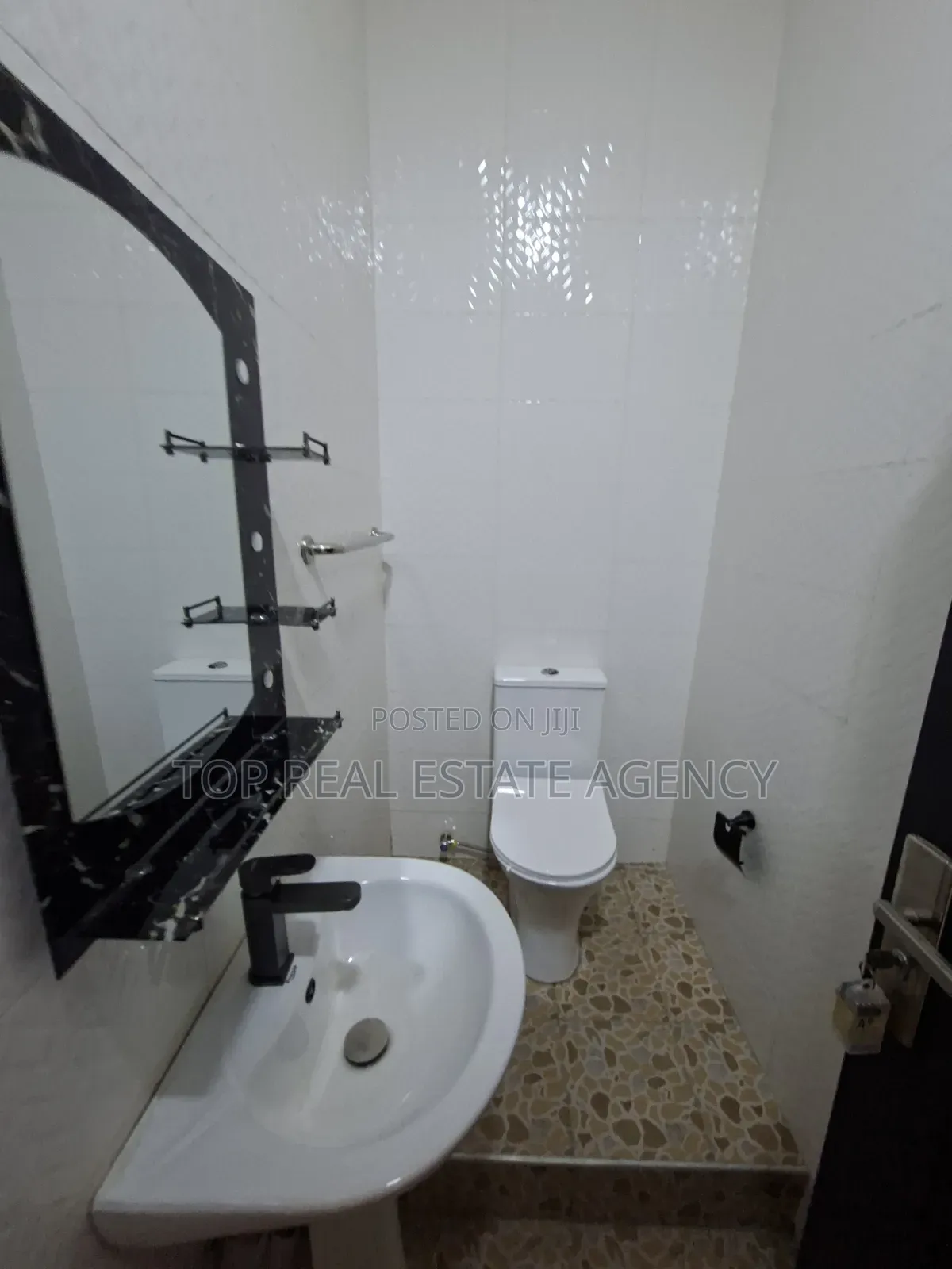 3bdrm Apartment in Pillar 2,, Ga East Municipal for rent