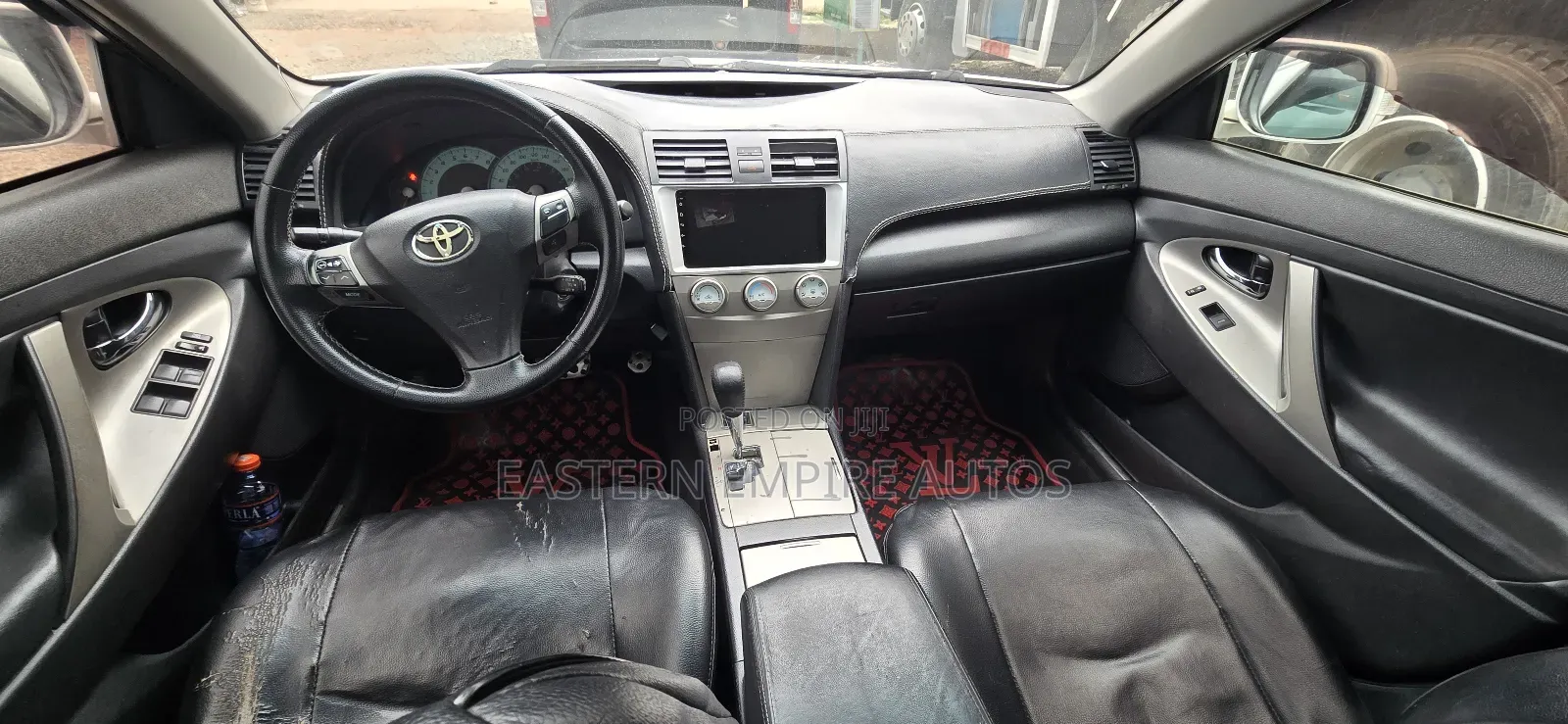 Toyota Camry SE 4dr Sedan (2.5L 4cyl 6AM) 2010 White