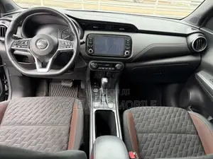 Nissan Kicks 2021 Gray