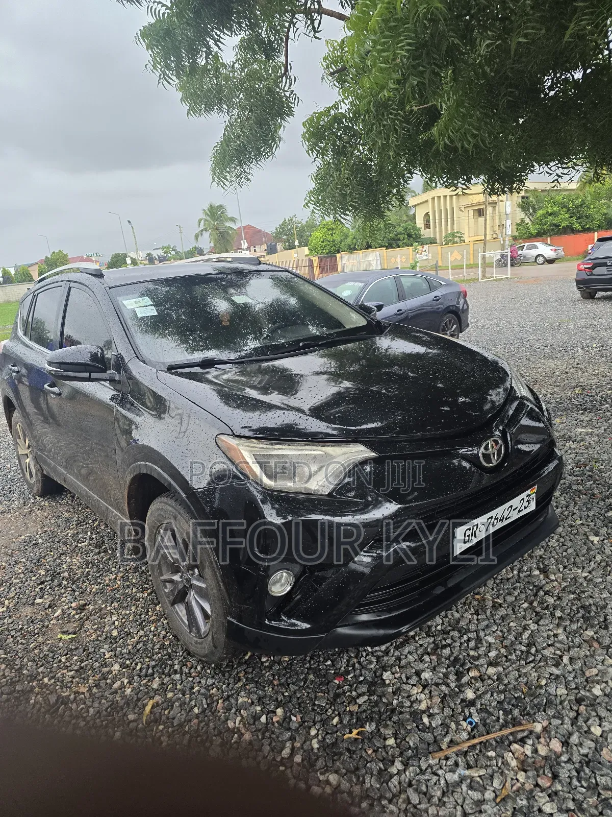 Toyota RAV4 XLE 4dr SUV (2.5L 4cyl 6A) 2018 Black