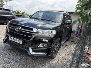 Toyota Land Cruiser 5.7 V8 VX-S 2021 Black