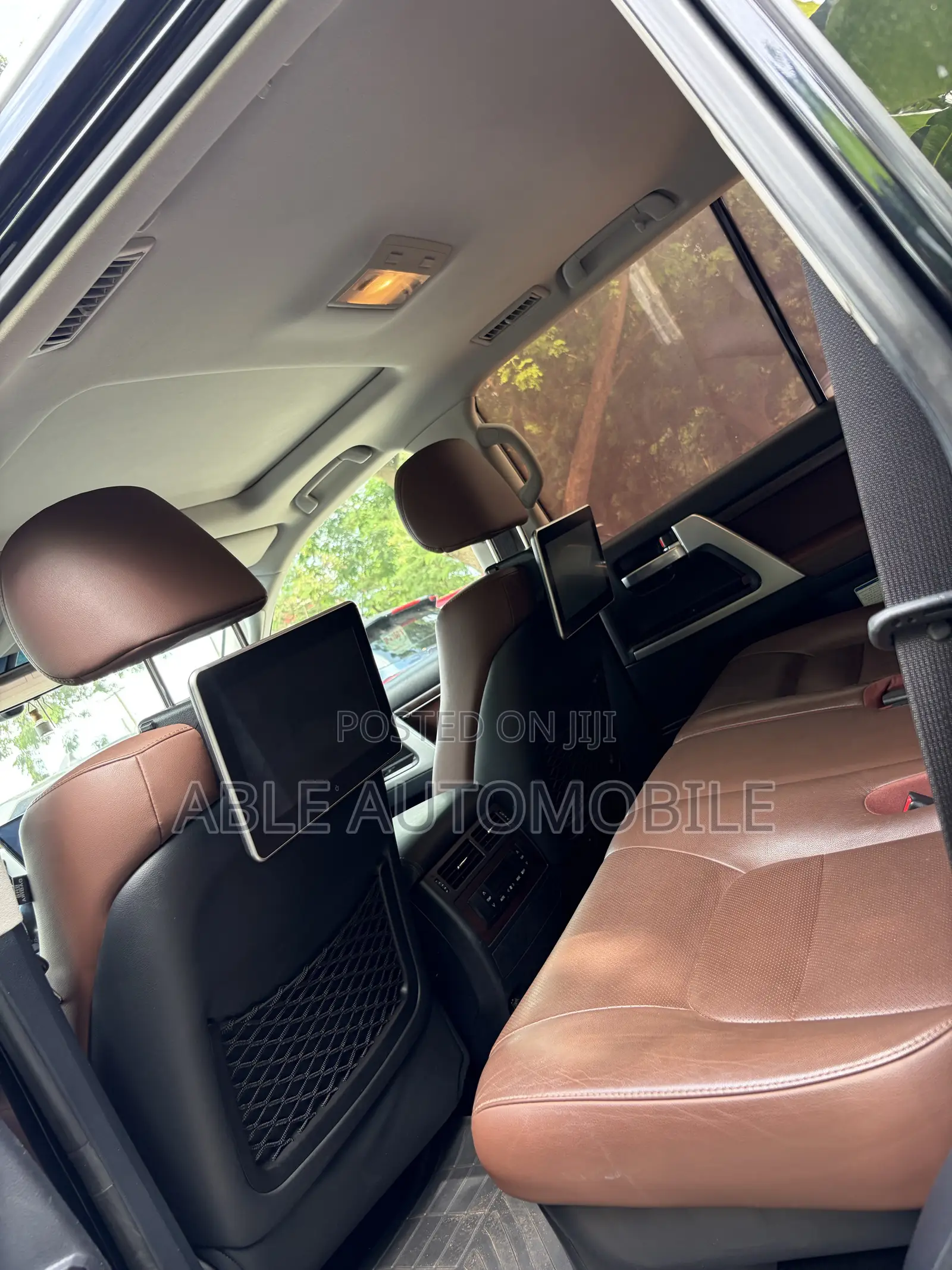 Toyota Land Cruiser 5.7 V8 VX-S 2021 Black