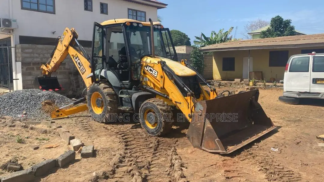 2012 JCB 3cx Backhoe Loader - Home Used- Hammer Ready