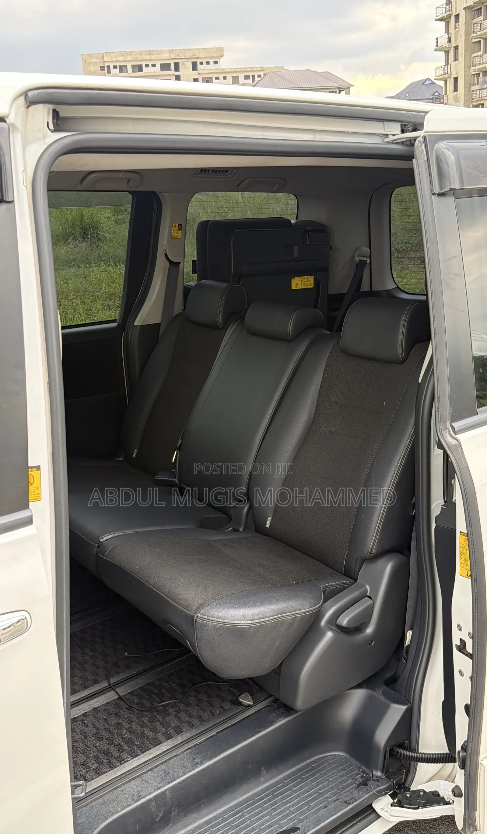 Toyota Voxy 2013 White