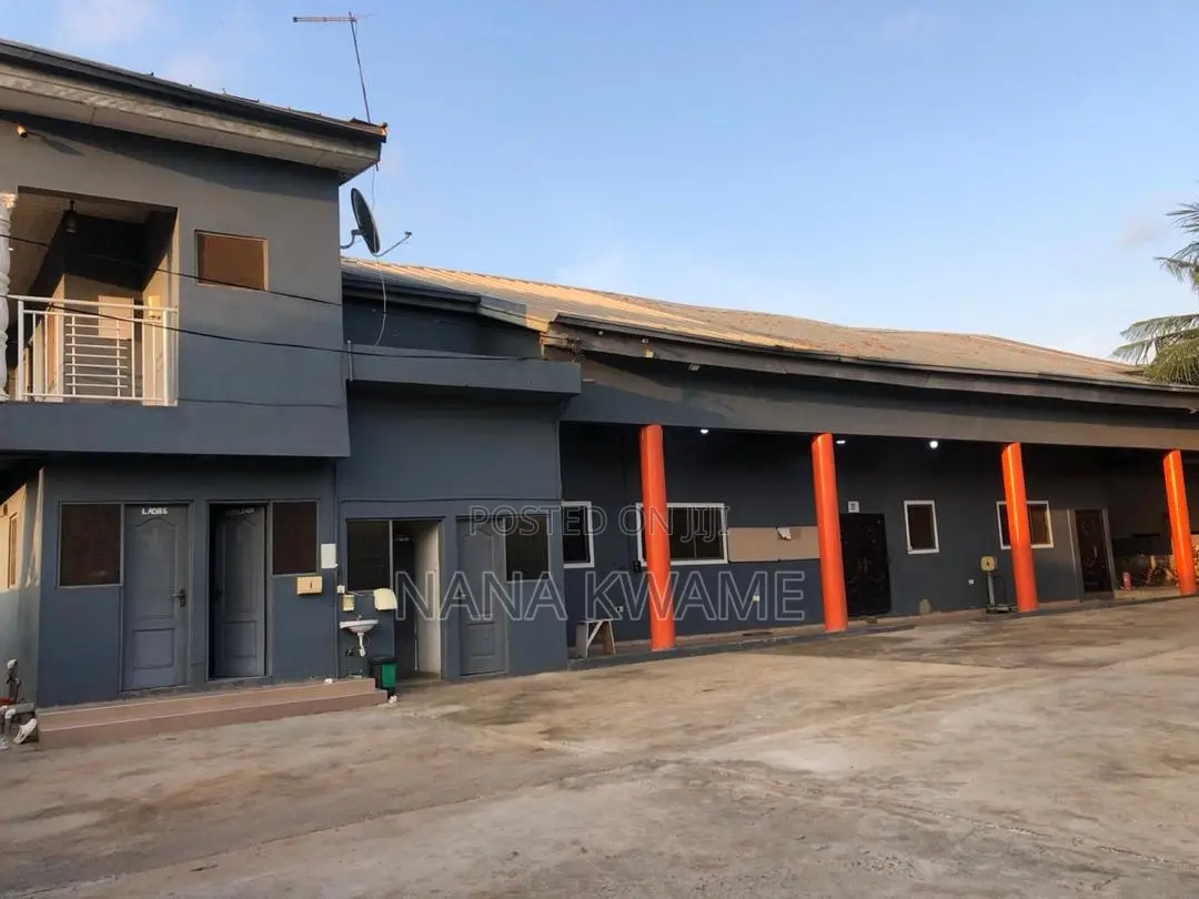 3 Plots of Land, Warehouse Offices, 1 Story Building for Sale.
