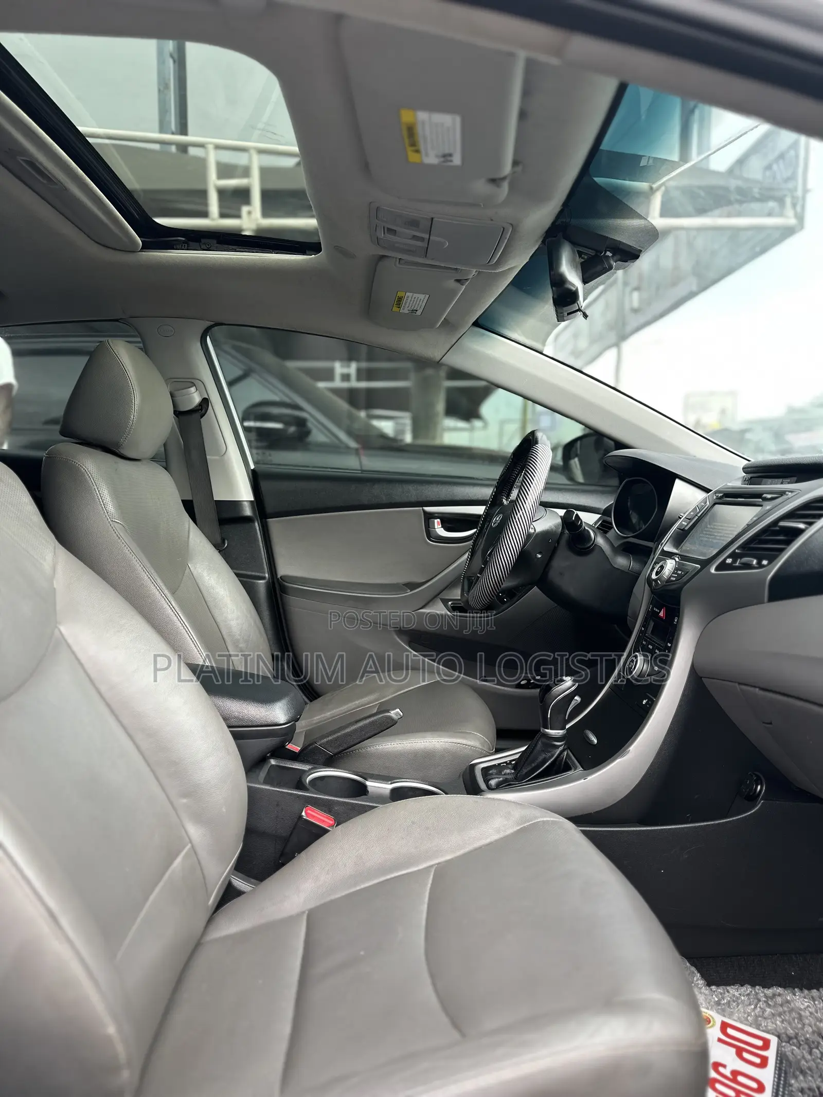 Hyundai Elantra Limited Sedan FWD (1.8L 4cyl 6A) 2016 Silver