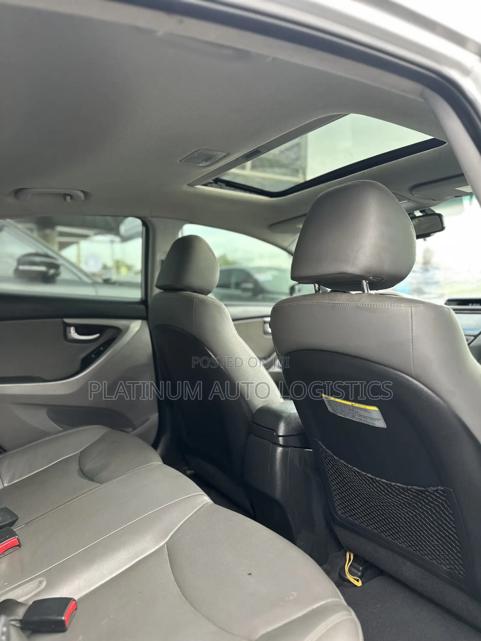 Hyundai Elantra Limited Sedan FWD (1.8L 4cyl 6A) 2016 Silver