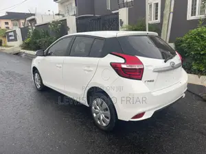 Toyota Yaris 2019 White