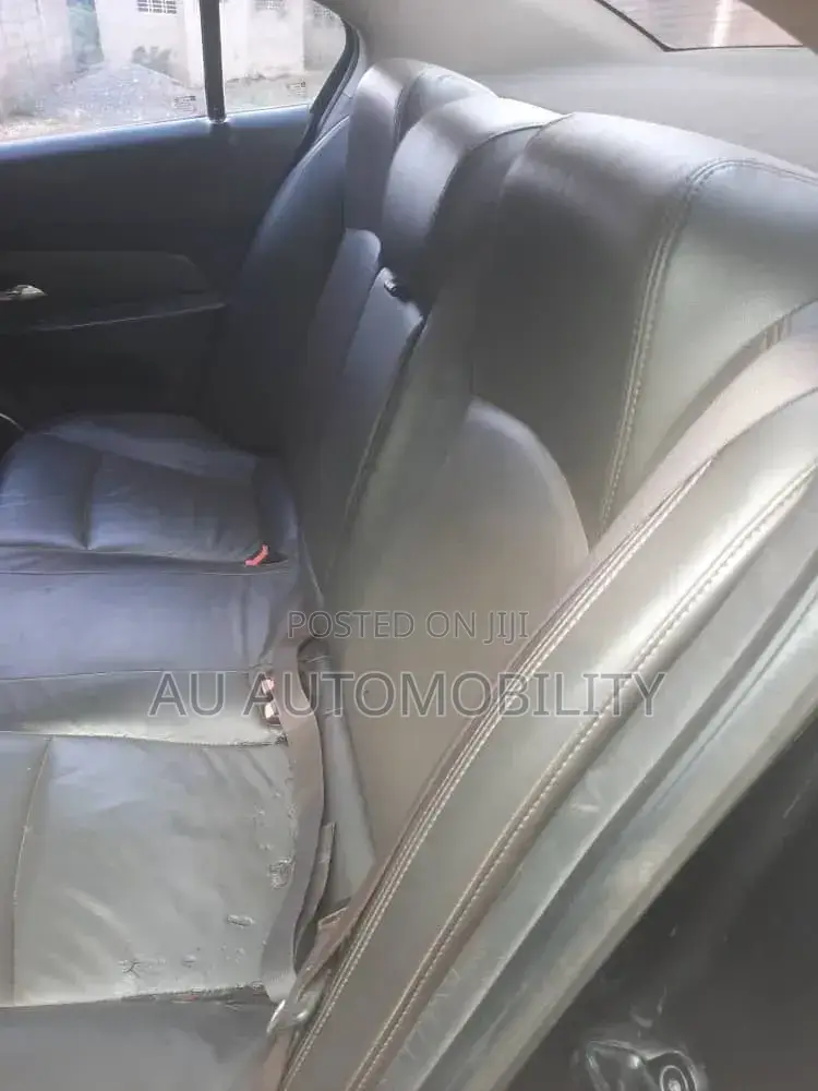Chevrolet Cruze 2010 Black