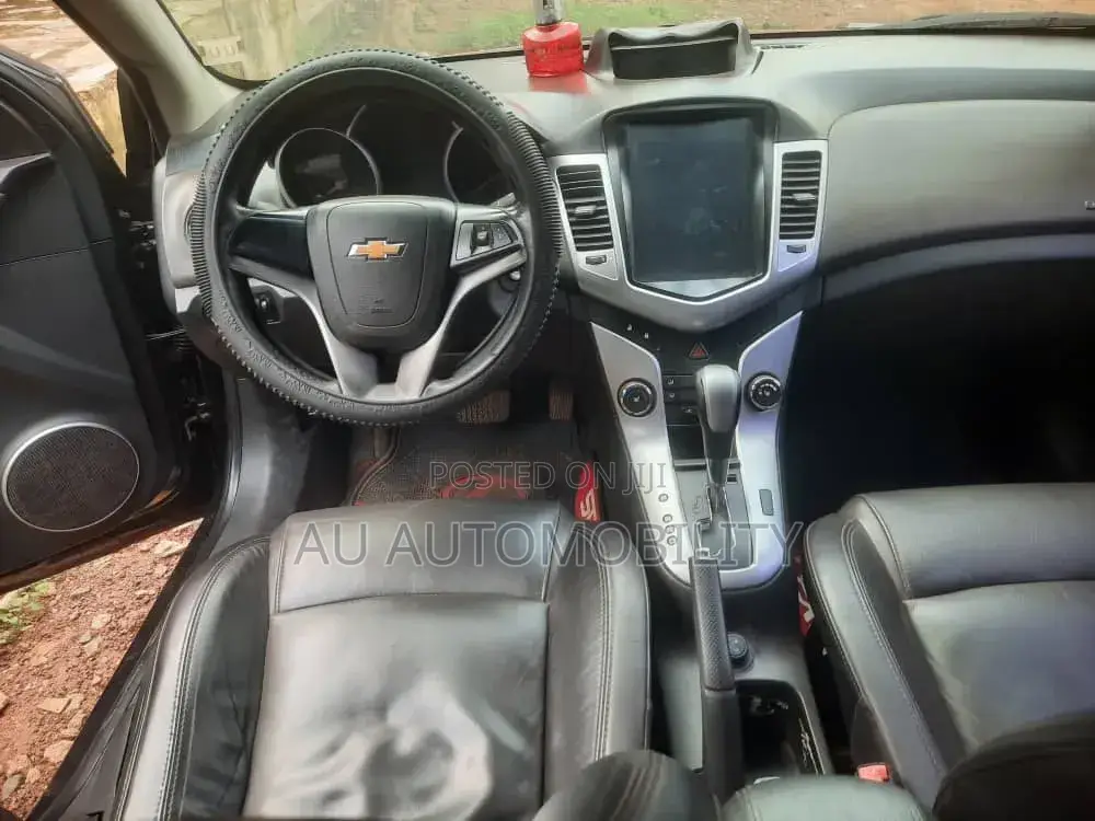 Chevrolet Cruze 2010 Black