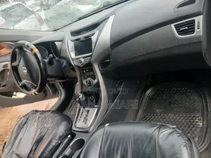 Hyundai Elantra 2013 Silver