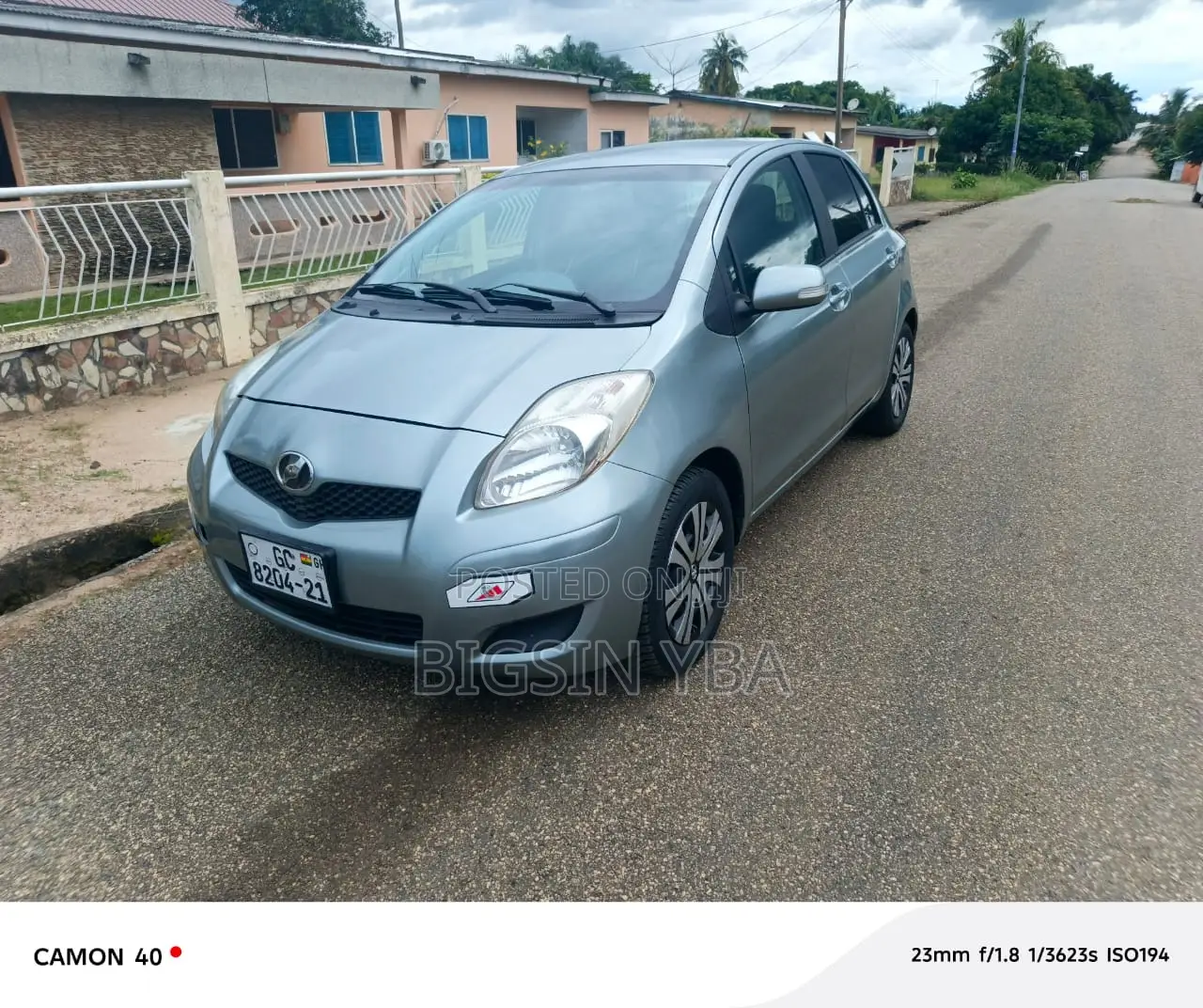 Toyota Vitz 1.3 AWD 3dr 2010 Gray