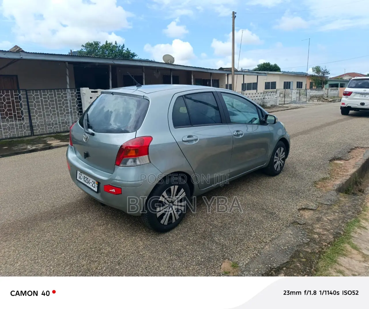 Toyota Vitz 1.3 AWD 3dr 2010 Gray