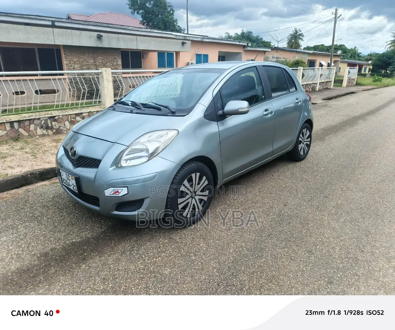 Toyota Vitz 1.3 AWD 3dr 2010 Gray