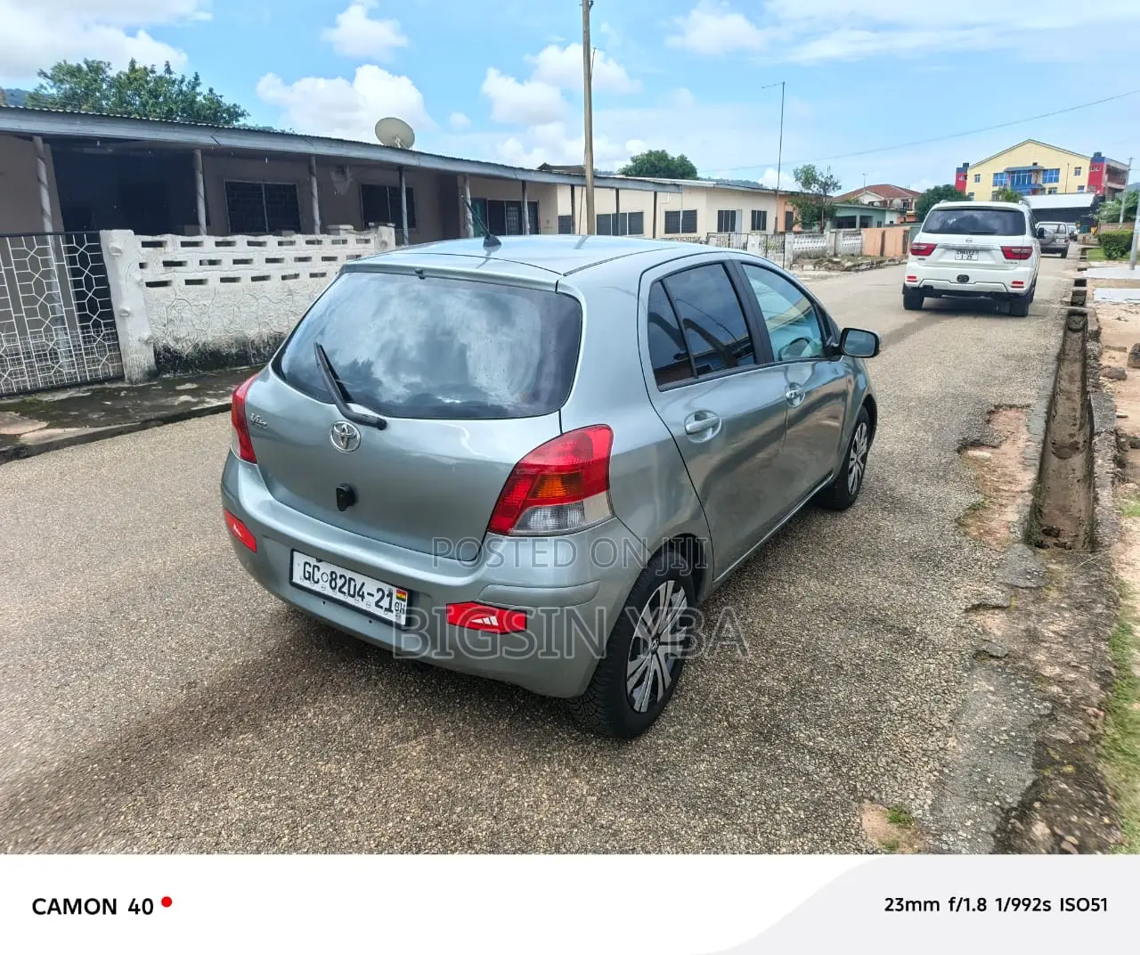 Toyota Vitz 1.3 AWD 3dr 2010 Gray