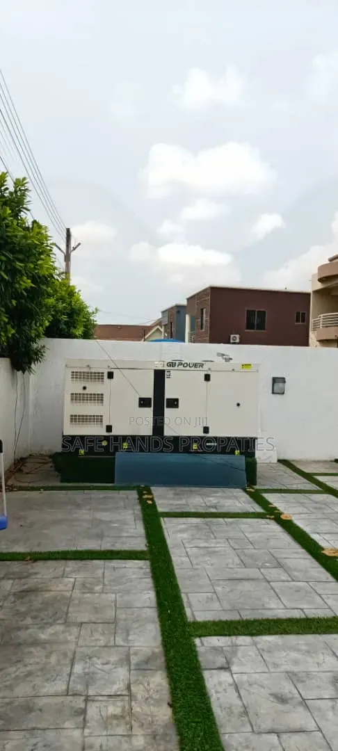 4bdrm House in Accra Metropolitan for sale