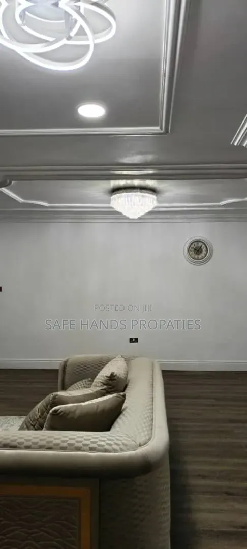 4bdrm House in Accra Metropolitan for sale