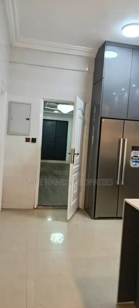 4bdrm House in Accra Metropolitan for sale