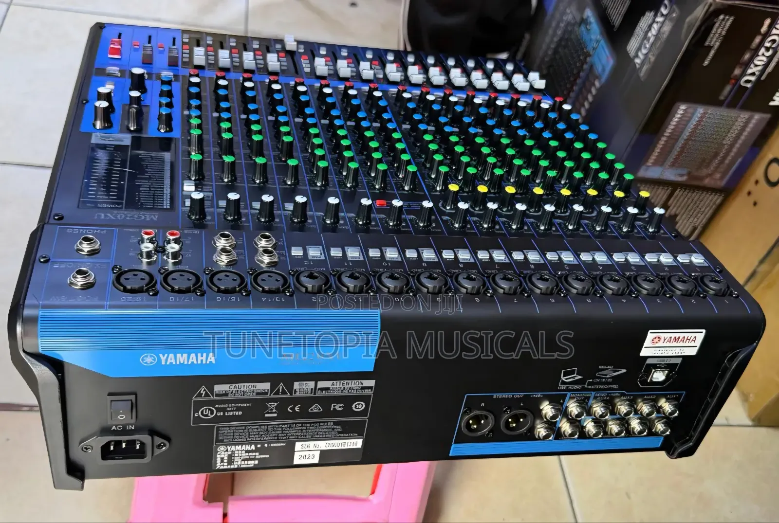 Yamaha Mg20xu 20channel Analog Mixer