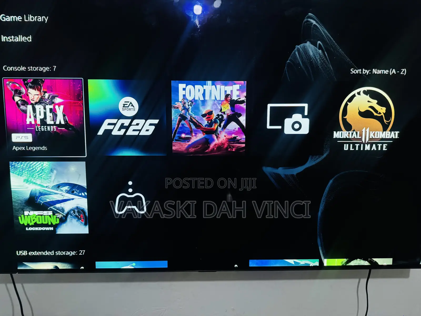 Selling Standard Ps5 With 5 Online Games And 1 Controller.