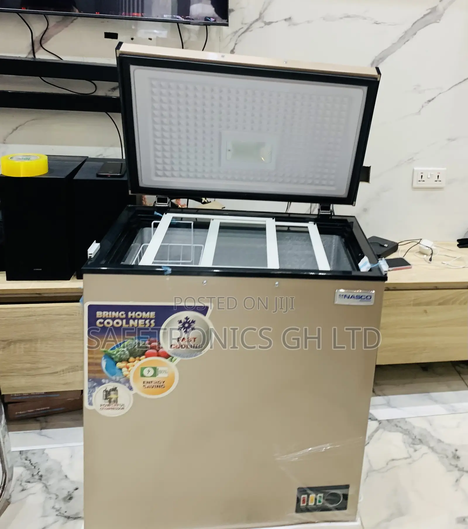 Exclusive (Gold) Nasco Chest Freezer 150 LTRS Nas-200fl-G