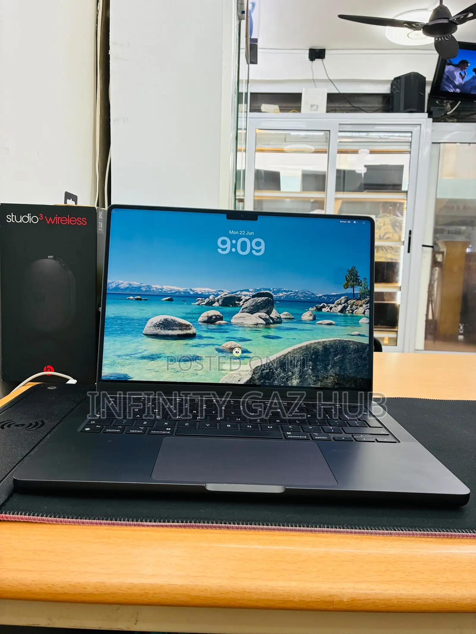 Laptop Apple MacBook Pro 2024 M4 1GB Apple M4 SSHD (Hybrid) 512GB