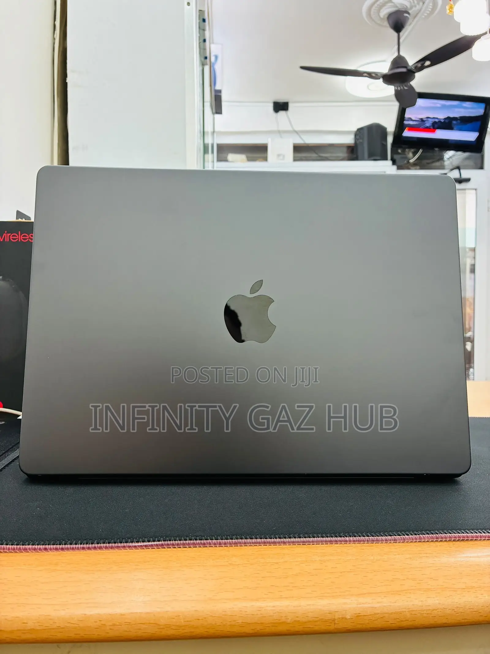 Laptop Apple MacBook Pro 2024 M4 1GB Apple M4 SSHD (Hybrid) 512GB