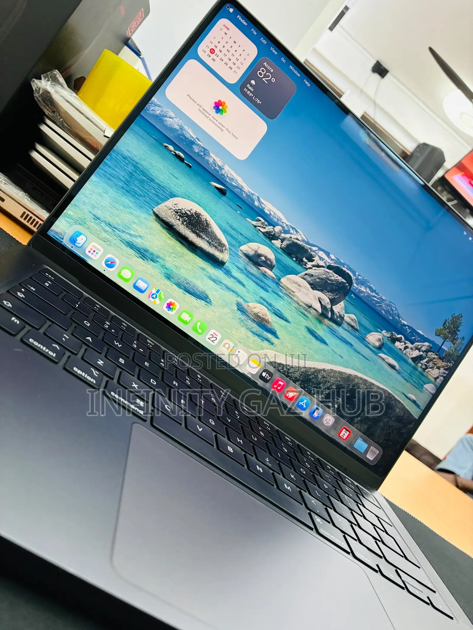Laptop Apple MacBook Pro 2024 M4 1GB Apple M4 SSHD (Hybrid) 512GB