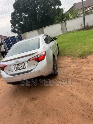 Toyota Corolla S 4dr Sedan (1.8L 4cyl CVT) 2014 Silver