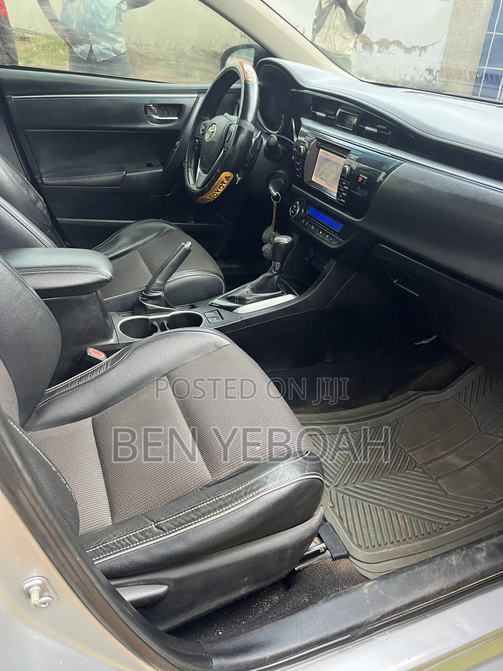 Toyota Corolla S 4dr Sedan (1.8L 4cyl CVT) 2014 Silver