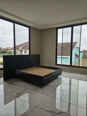 4bdrm House in Accra Metropolitan for sale