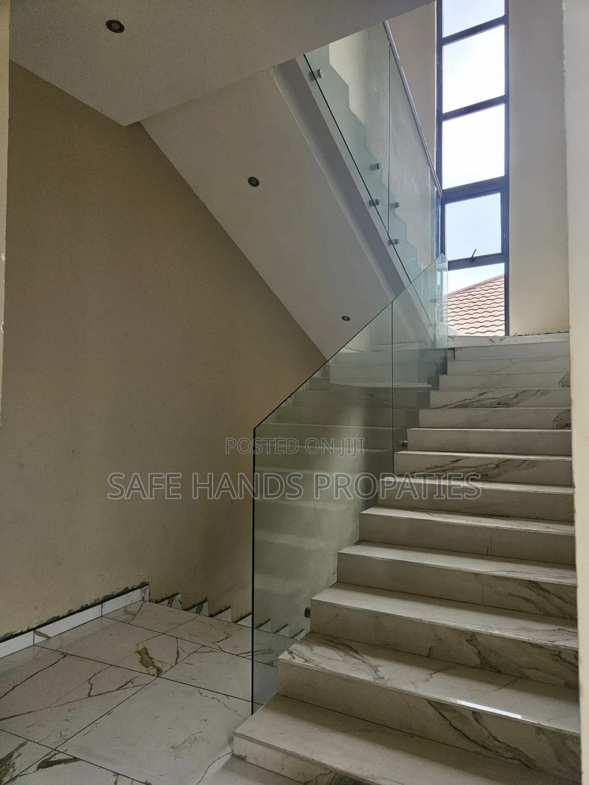 4bdrm House in Accra Metropolitan for sale