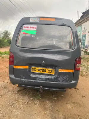 Hyundai H-100 2000