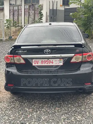 Toyota Corolla 2013 Black