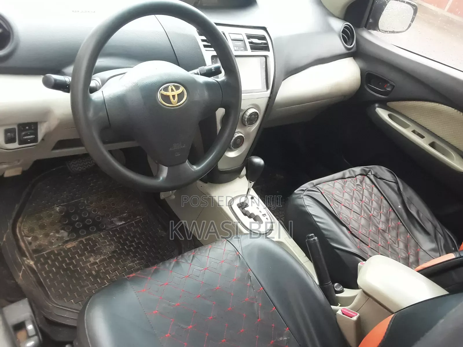 Toyota Belta 2010 Blue
