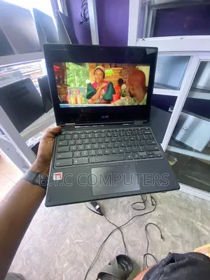 Laptop Acer Aspire R7-371T 4GB AMD A6 SSD 60GB