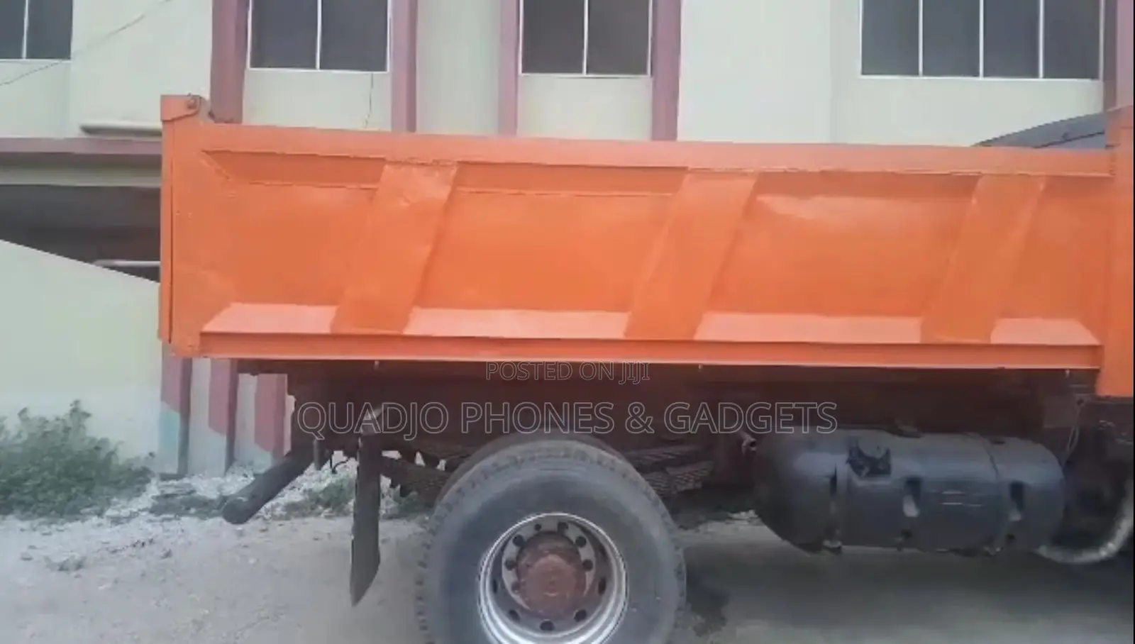 Benz V8 Tipper Truck – Heavy Duty