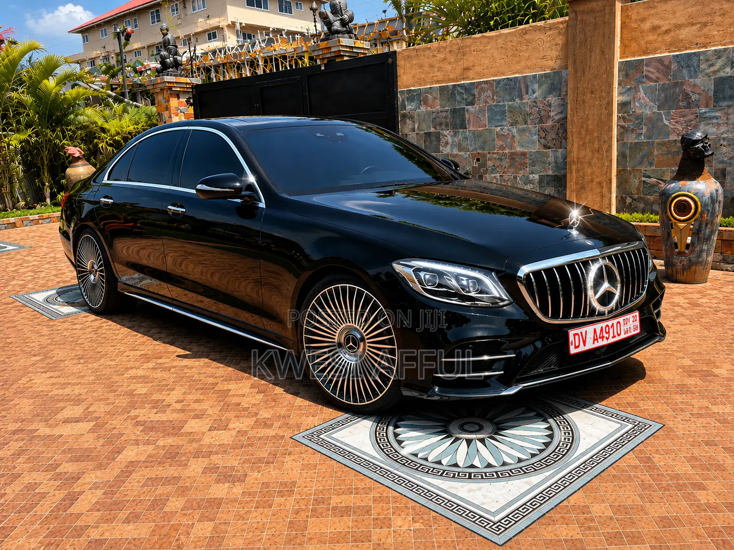 Mercedes-Benz E300 4Matic AWD Sedan (2.0L 4cyl 9A) 2017 Black