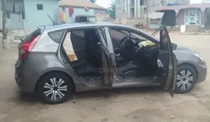 Hyundai Accent 2012 Gray