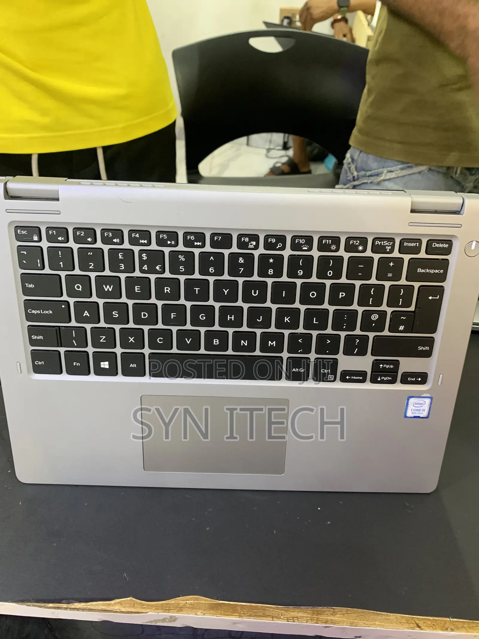 New Laptop Dell Latitude 3310 8GB Intel Core i5 SSD 256GB