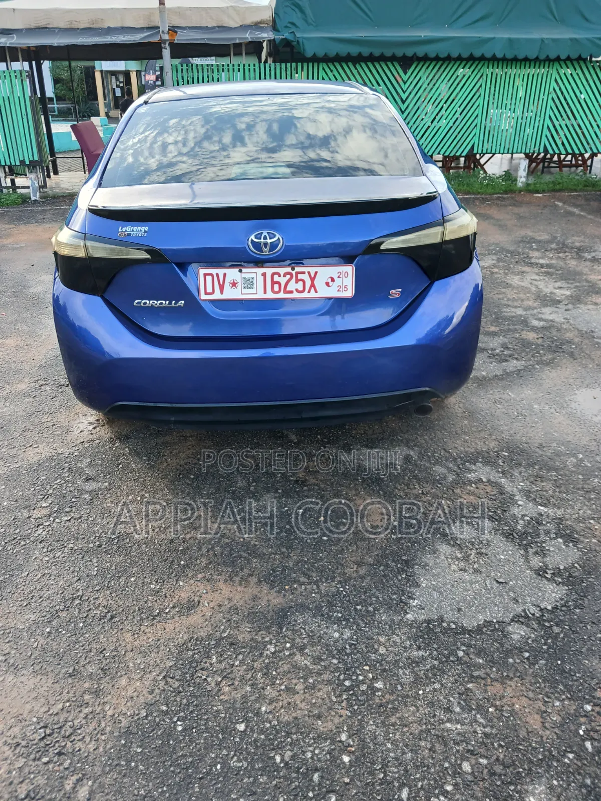 Toyota Corolla 2016 Blue