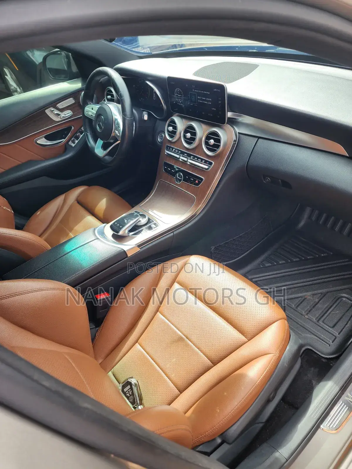Mercedes-Benz C300 2020 Gray