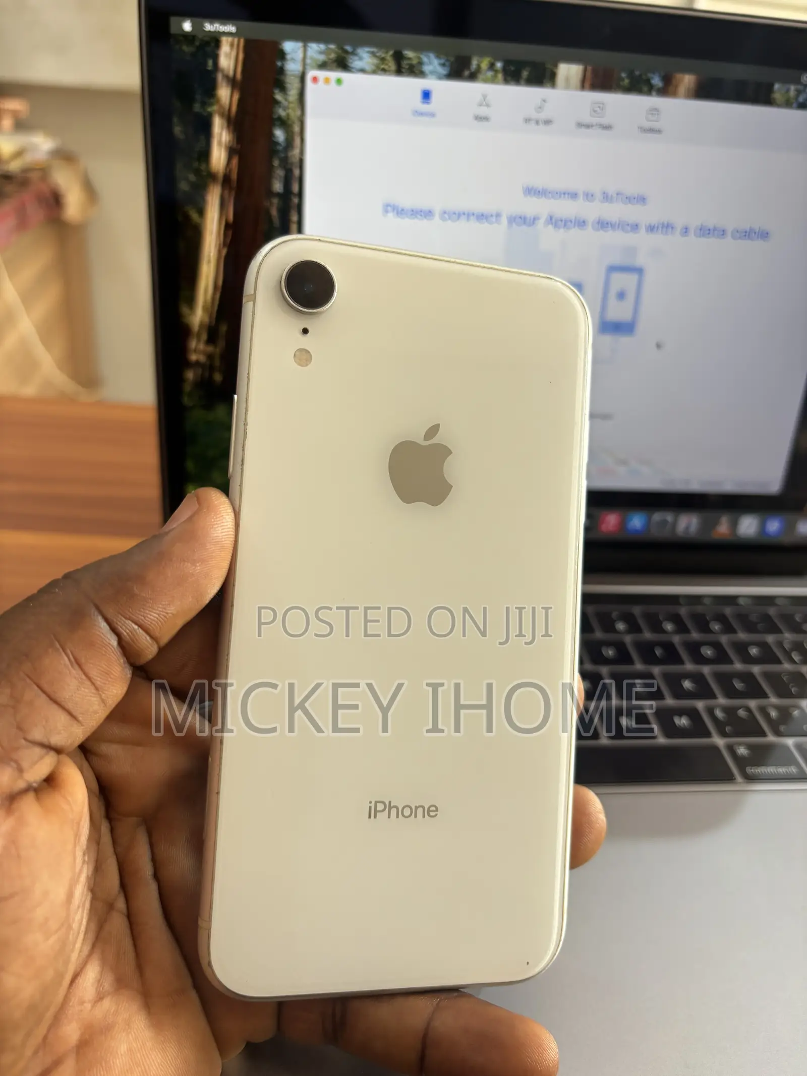 Apple iPhone XR 128 GB White