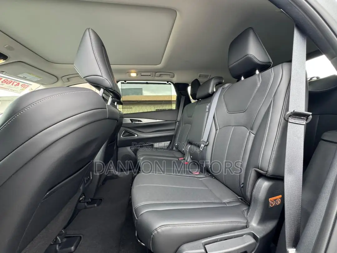 Infiniti QX60 LUXE AWD 2026 Gray