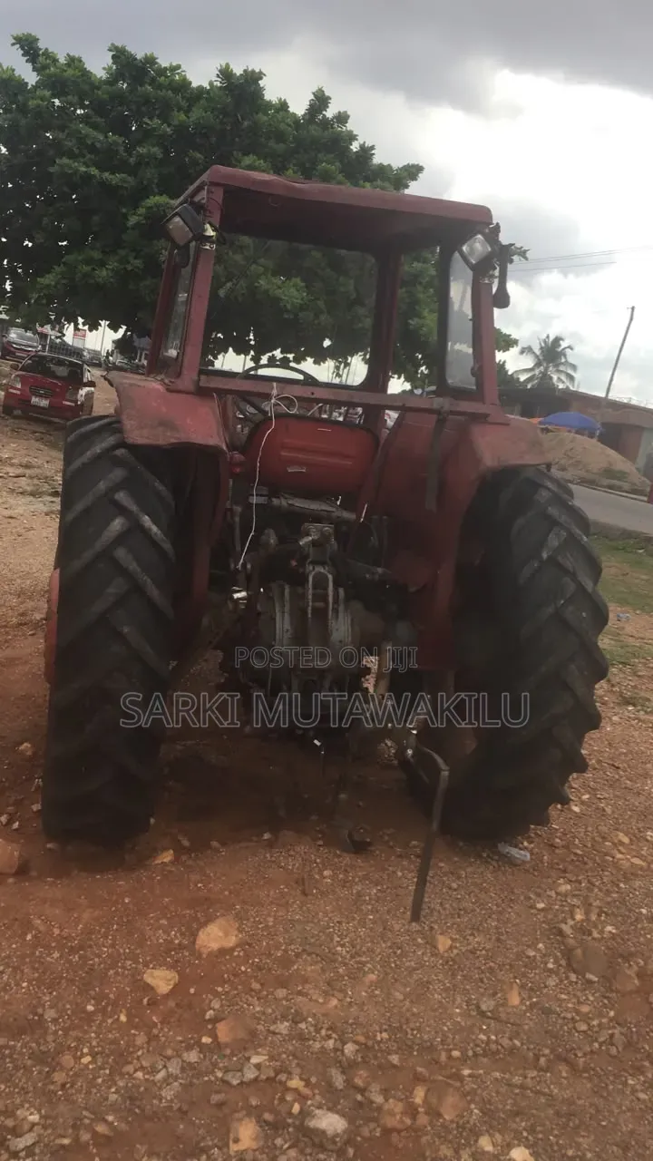 Massey Ferguson 165