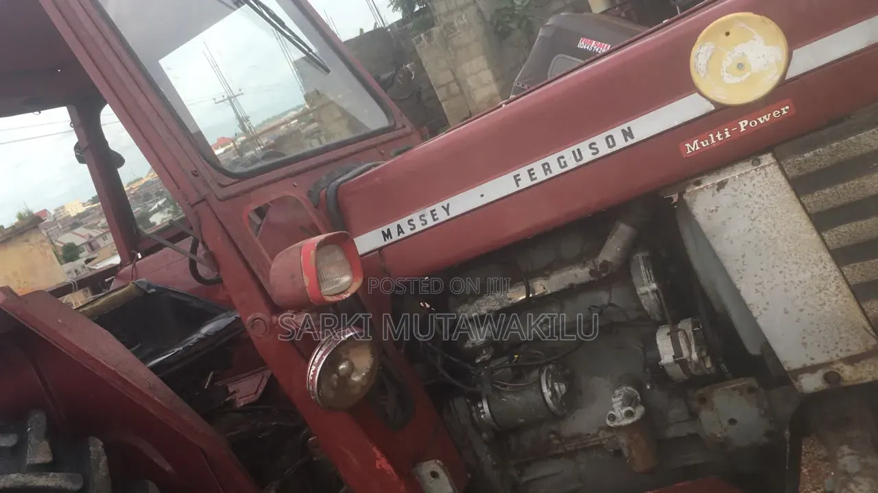 Massey Ferguson 165