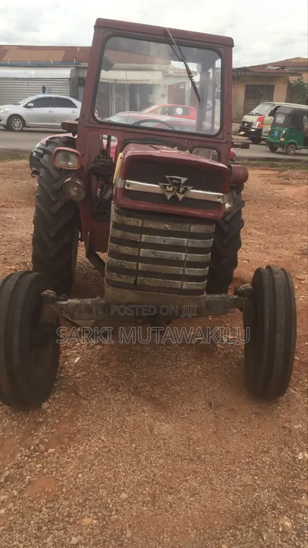 Massey Ferguson 165
