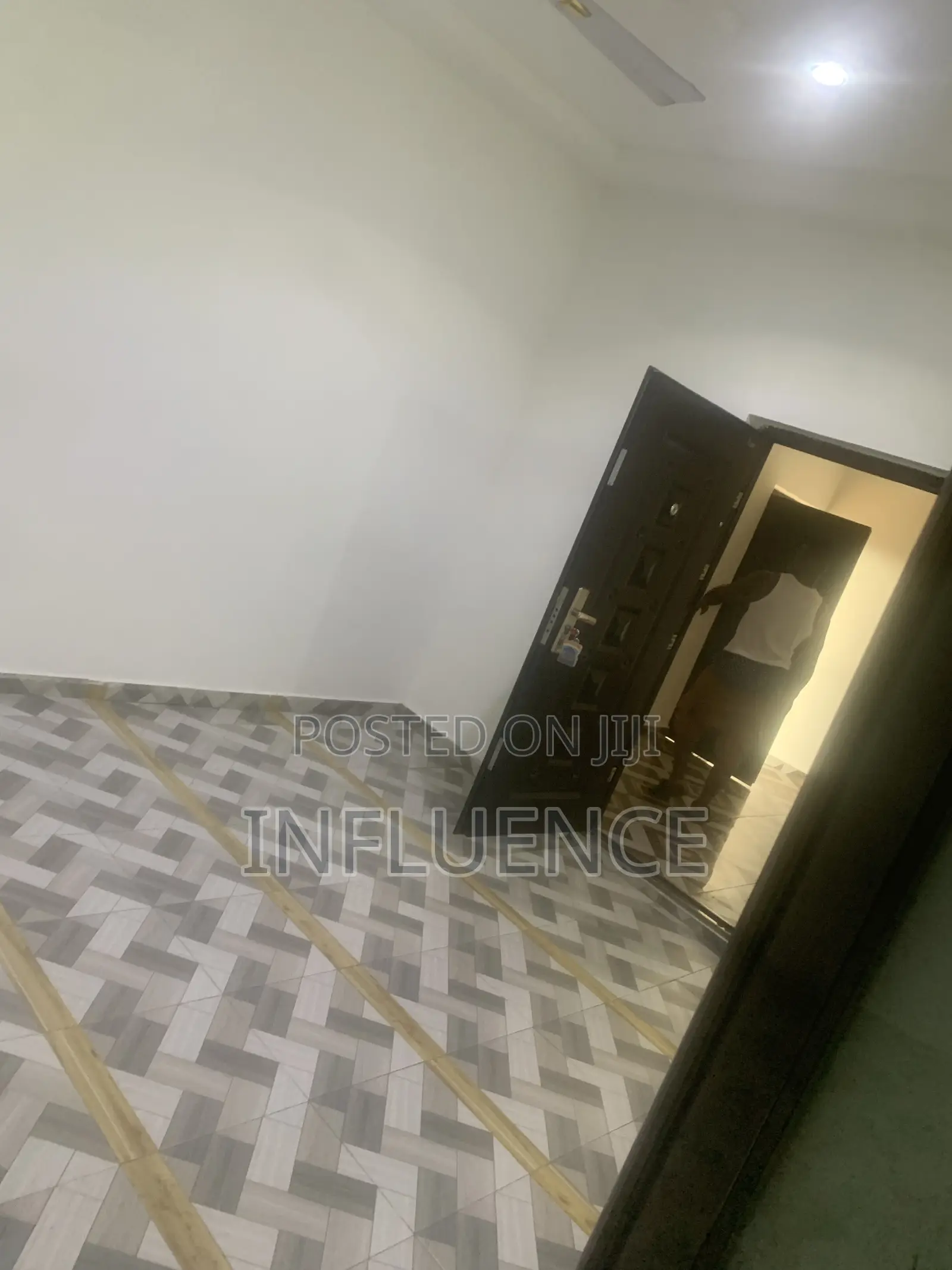 1bdrm Apartment in Lakeside, East Legon for rent